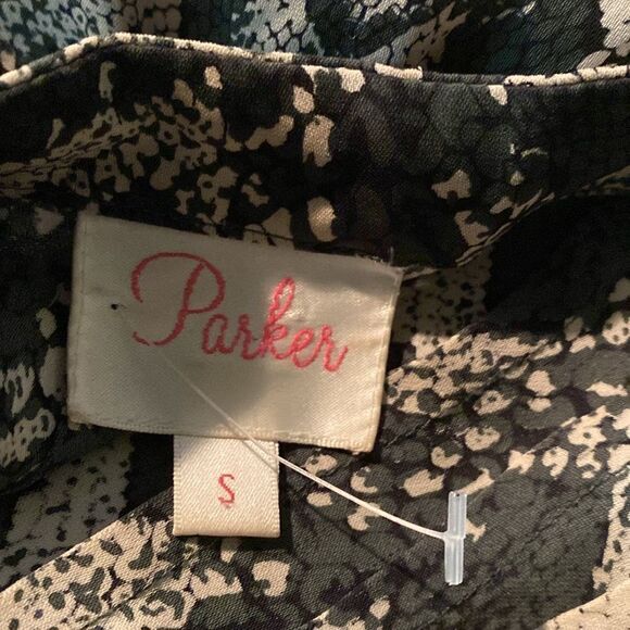 #155 PARKER Silk Blouse - Picture 5 of 6